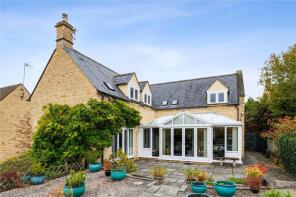 5, The Paddocks, Fosseway, Cheltenham GL54 2LS