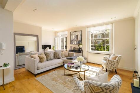 Randolph Avenue, Little Venice, London, W9