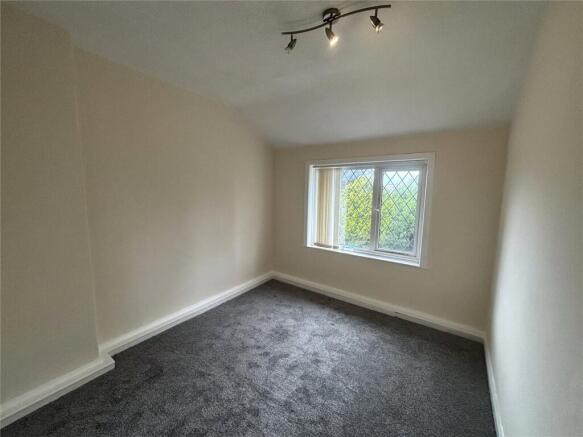 2 bed Semi-Detached for sale Image 12