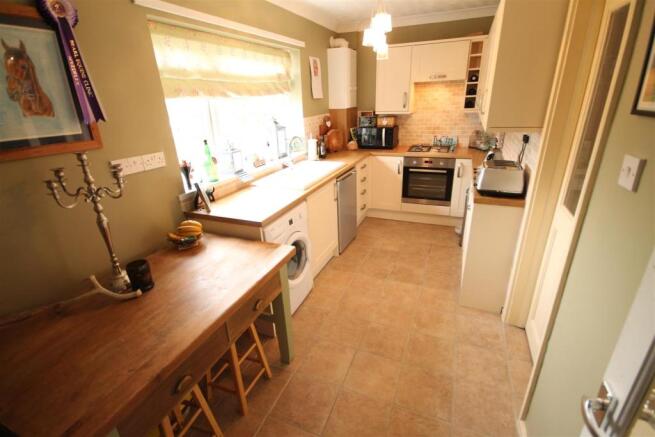 Open Plan Kitchen and Dining Room