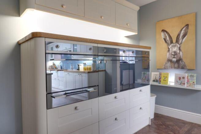 Kitchen/Family...