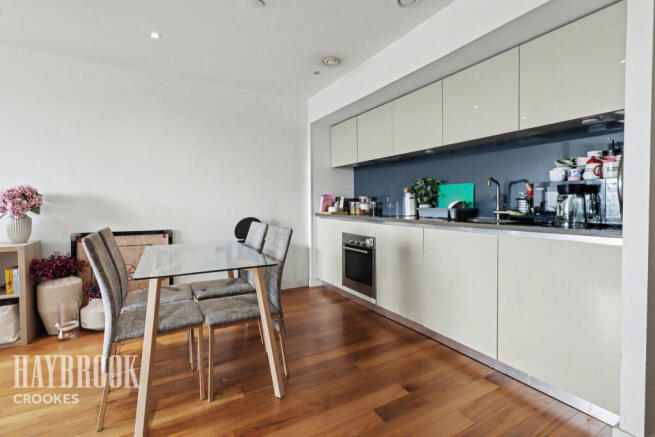 1 bed Apartment for sale Image 4