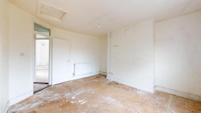 Flat C, 79 Richmond Road, Hackney, London, E8 3AA