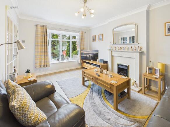 cam04425g0pr0360still015