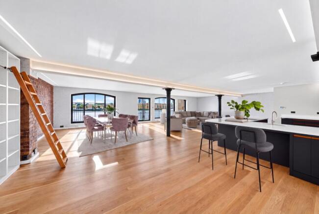 Property_379B_Rec...
