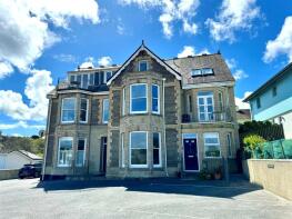 Seashore House, Beach Road, Porth, Newquay TR7 3LN