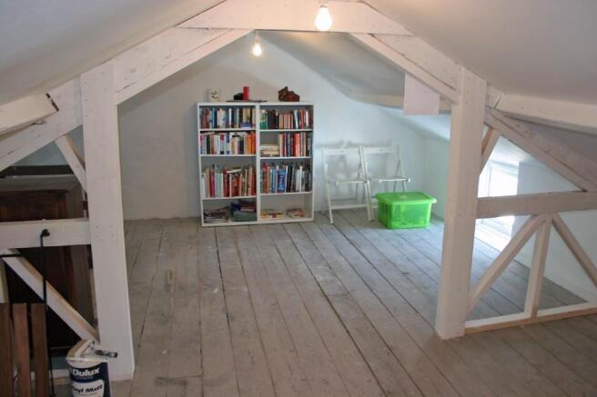 Photo 5