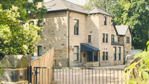 5, 46 Low Wood, Clarence Road, Horsforth, Leeds LS18 4GX