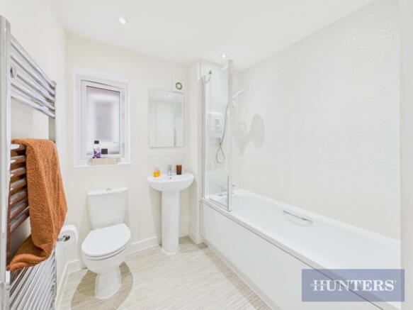 3 bed Semi-Detached for sale Image 11