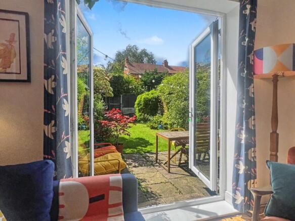 3 bed Semi-Detached for sale Image 7