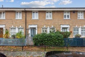 3, Blakeney Close, London NW1 0BR