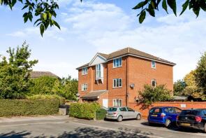 22, Fennec Close, Cambridge CB1 9GG