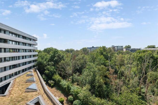 Edmunds House, W4 - FOR SALE