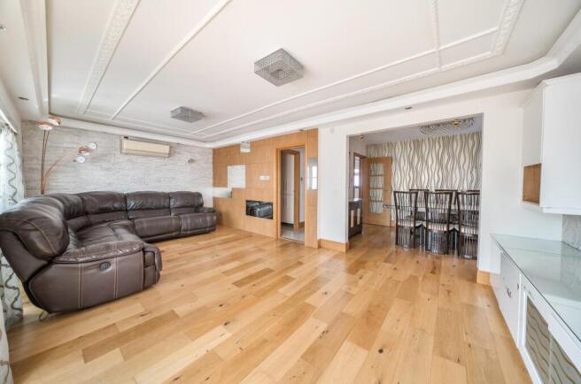 Davidson Frost-Wellings, DFW, Jellicoe Gardens, St