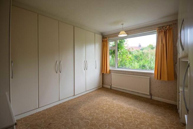2 bed Semi-Detached Bungalow for sale Image 6