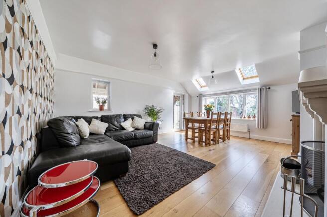 Family room/ dining room