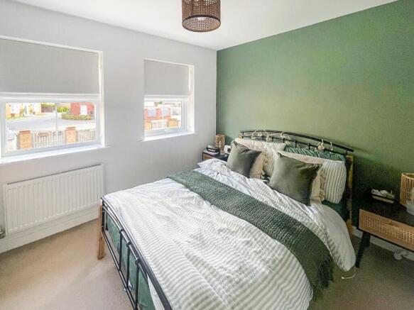 3 bed Semi-Detached for sale Image 9