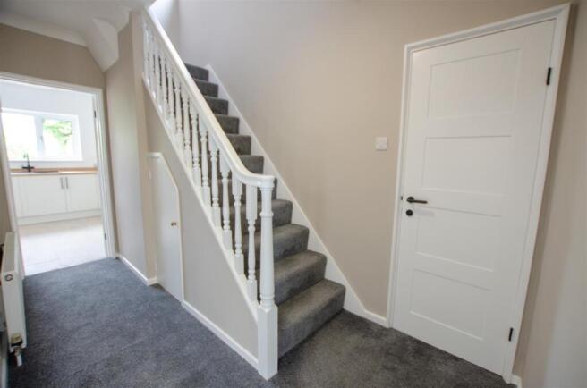 88 Longdon -hall.jpg