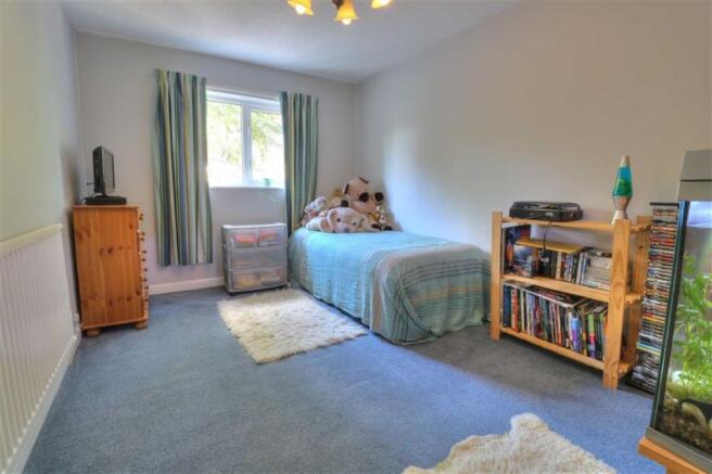 Bedroom 3: