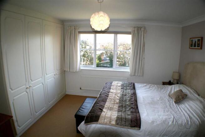 BEDROOM 1:
