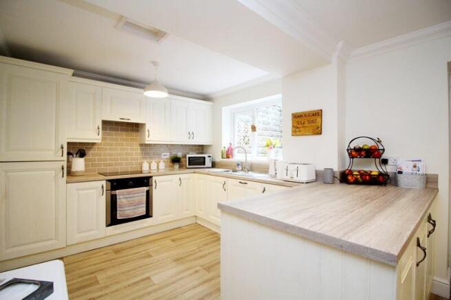 Kitchen/Breakfast Room