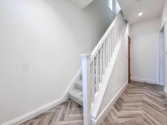 3 bed End of Terrace to rent Image 8