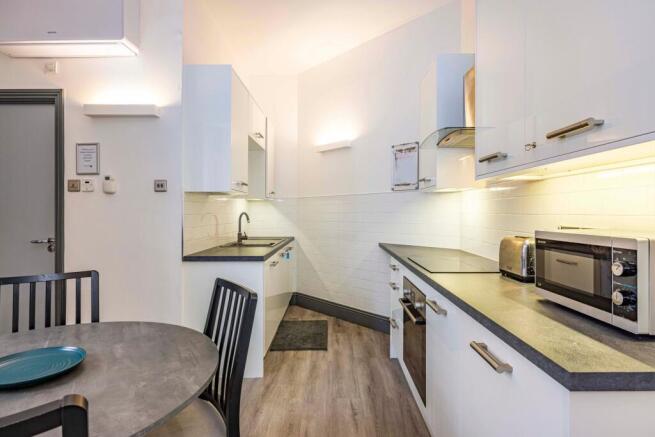 Open Plan Living, Dining & Kitchen Area