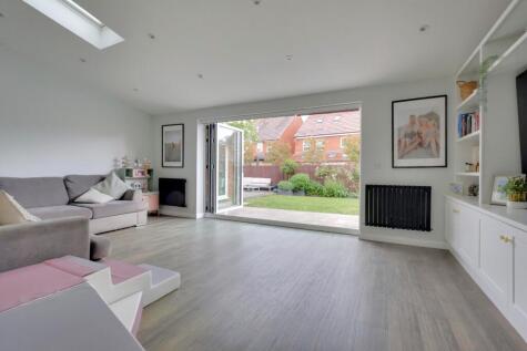 Poppy Way, Denvilles, Havant