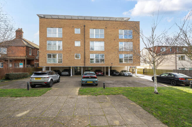 1416648-4-699dac8...