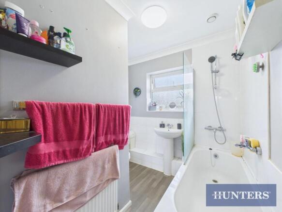 3 bed Semi-Detached for sale Image 11