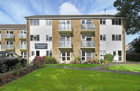 Woodlea Court, Alwoodley, LS17