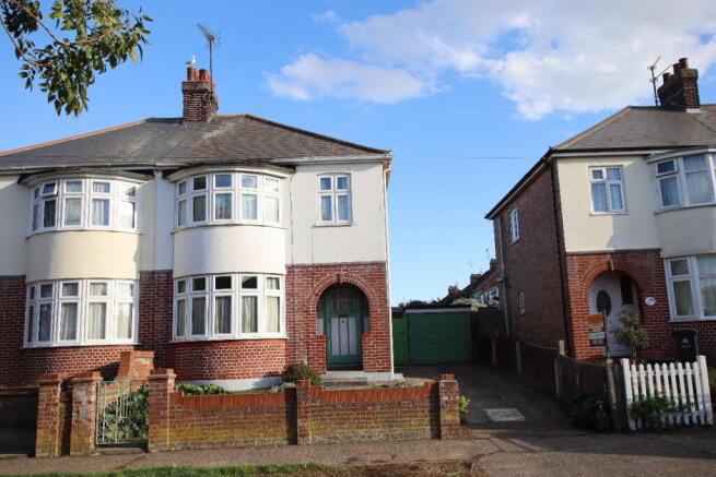 Berkeley Road, Clacton on Sea, CO15 3PF