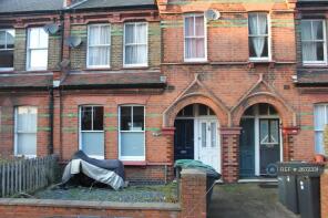 Flat A, 115, Gladstone Avenue, Wood Green, London N22 6LA