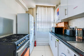 Flat 7, Pinnace House, Manchester Road, London E14 3JW