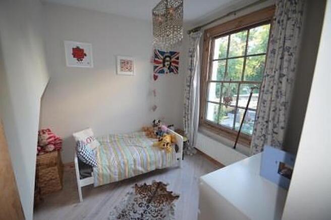bed 3