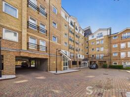 Flat 18, 8 Salisbury House, Melbourne Road, Wallington SM6 8SA