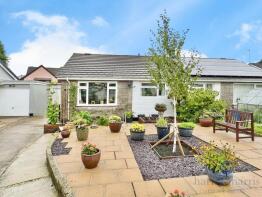 54, Willhayes Park, Axminster EX13 5QW