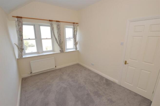 2 bed Apartment for sale Image 4