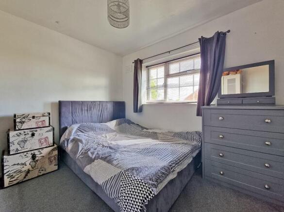 REAR BEDROOM