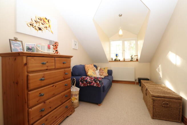 bedroom/hobby roo...