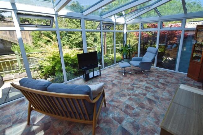 3 bed Detached for sale Image 8