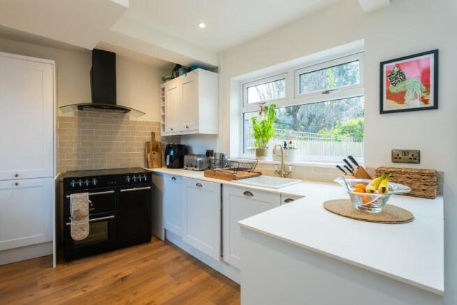 KITCHEN-2.jpg