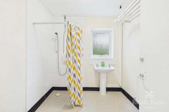 3 bed Semi-Detached for sale Image 5