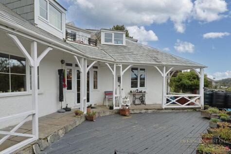 Pendrim Road, Looe, Cornwall, PL13