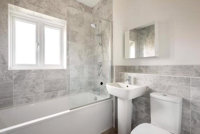 2 bed End of Terrace to rent Image 8