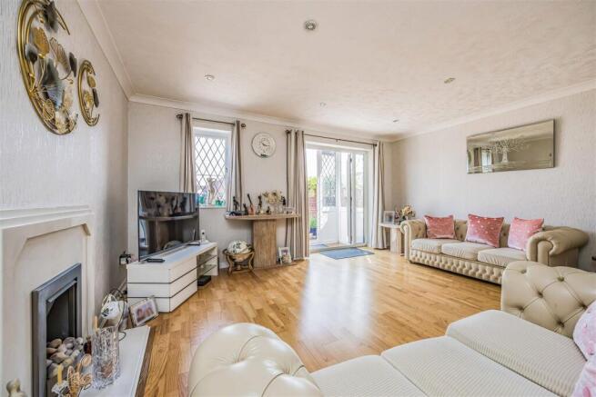 Goldsmith Avenue, Southsea-Small-PorticoMarketing-