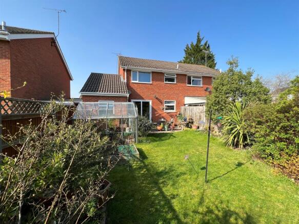 Photo 9