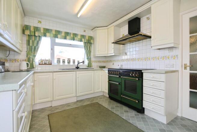 Chiltern Rise, Ashby, Ashby-De-La-Zouch, LE65 photo 4
