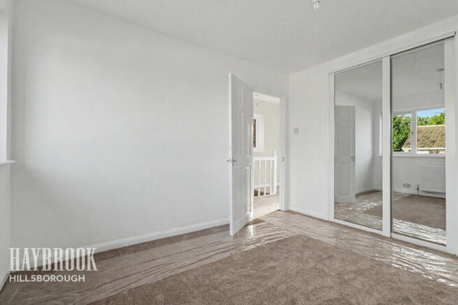 3 bed Semi-Detached for sale Image 9
