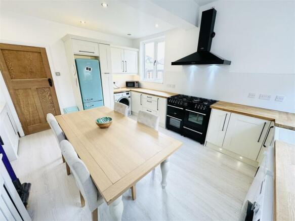 Kitchen Diner